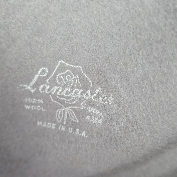 Elegant Gray Hat with Bow and Veil - Picture 4 of 4